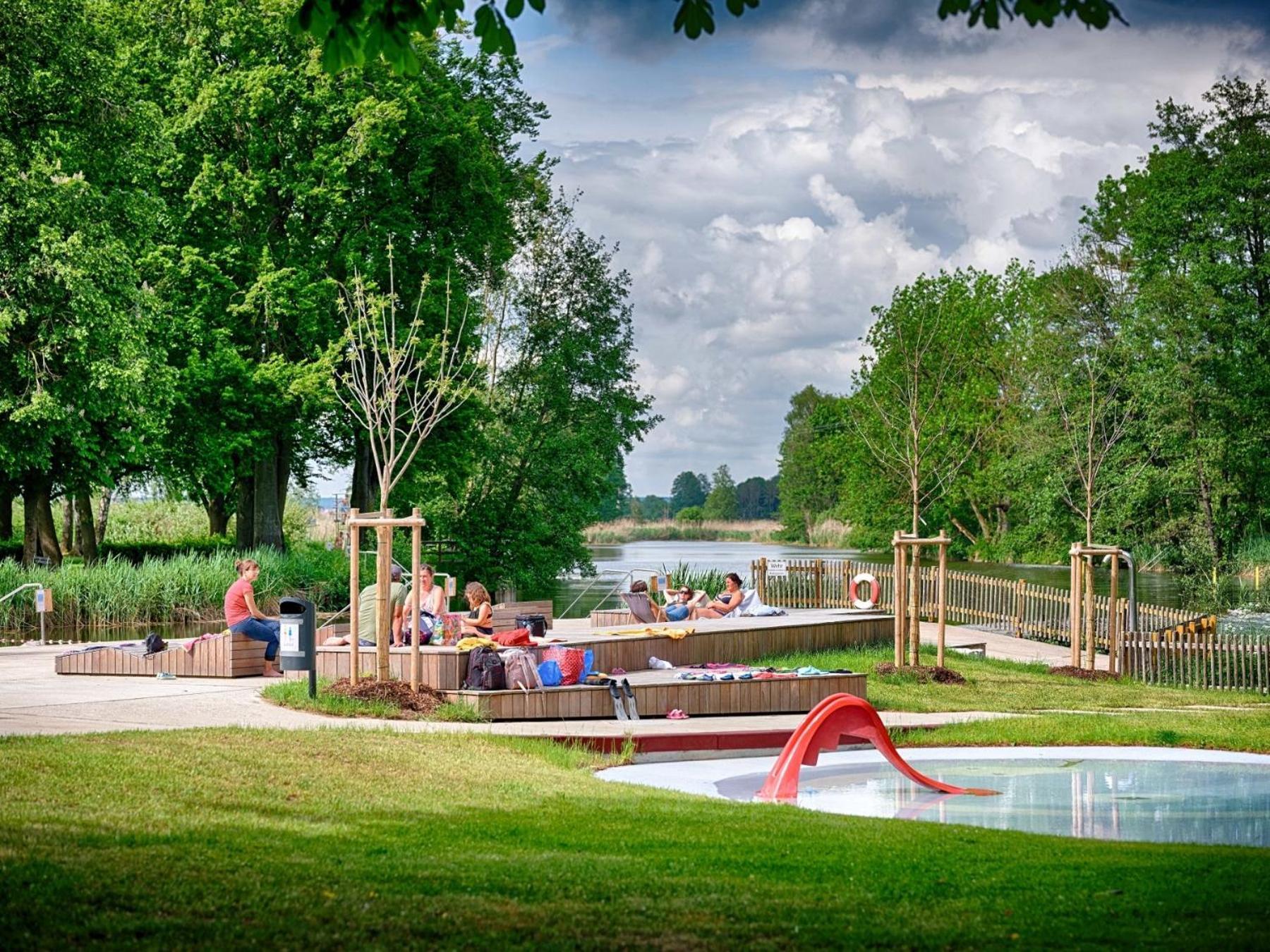 Traumhafte Business & Relax Wohnung Direkt Im Stadtkern Oettingens By Elation Homes Oettingen in Bayern ภายนอก รูปภาพ