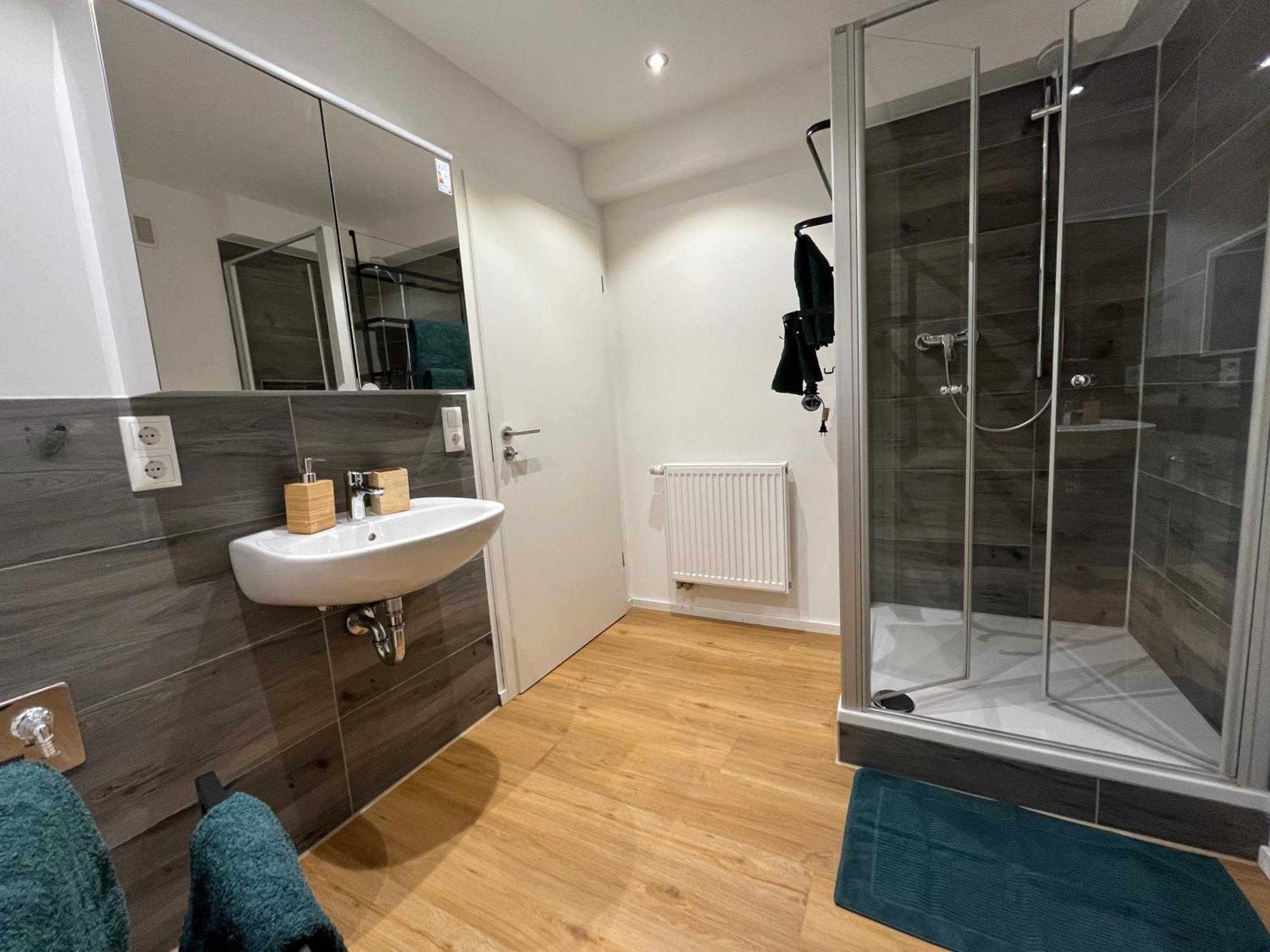 Traumhafte Business & Relax Wohnung Direkt Im Stadtkern Oettingens By Elation Homes Oettingen in Bayern ภายนอก รูปภาพ